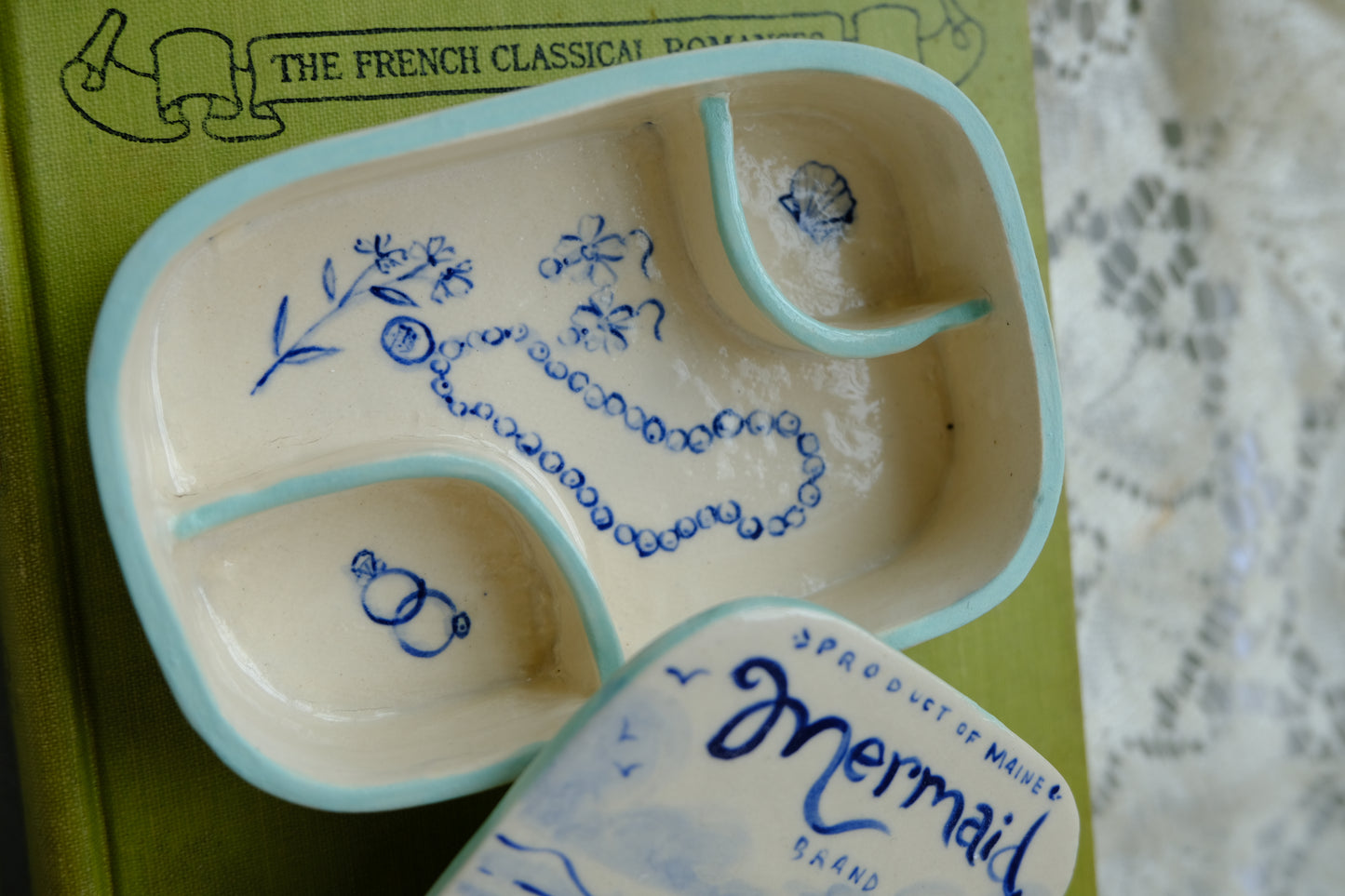Merry Mermaid Sardine Jewelry Box