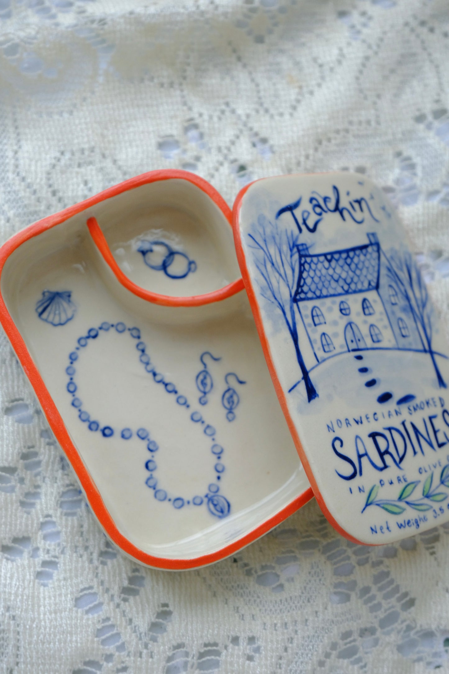 Teachín Sardine Jewelry Box