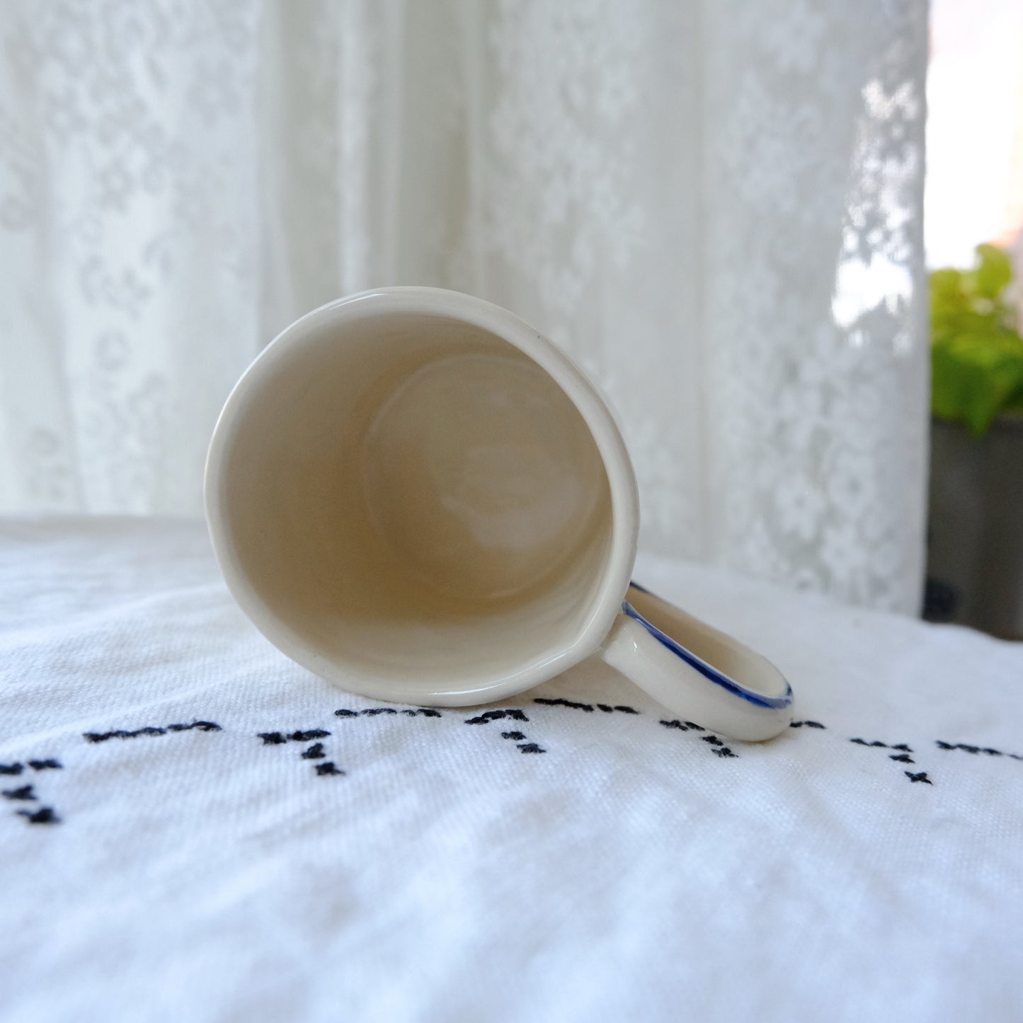 Lover’s Eye Teacup
