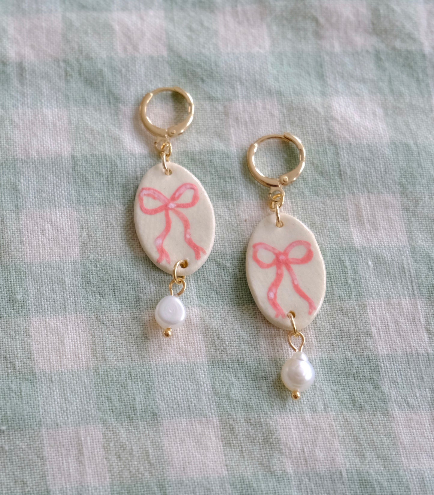 Pink Bow Drops