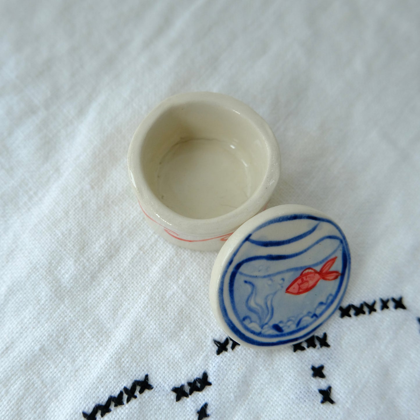 Fish Bowl Ring Box
