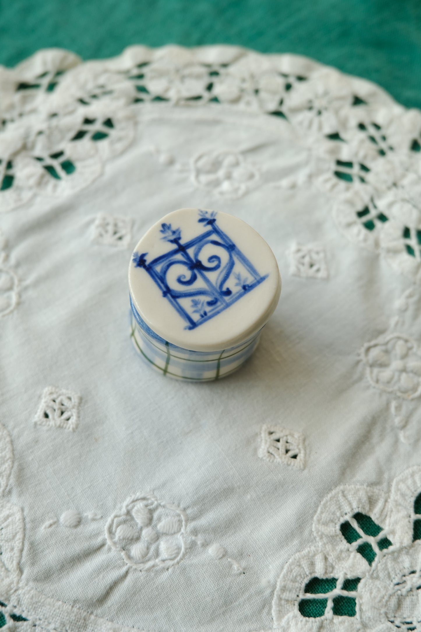 Queen’s Gate Jewelry Box