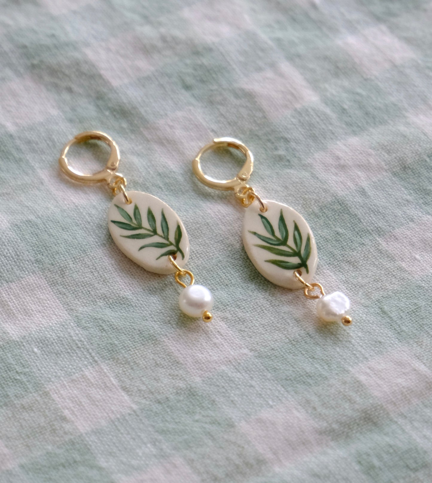 Dainty Green Fern Drops