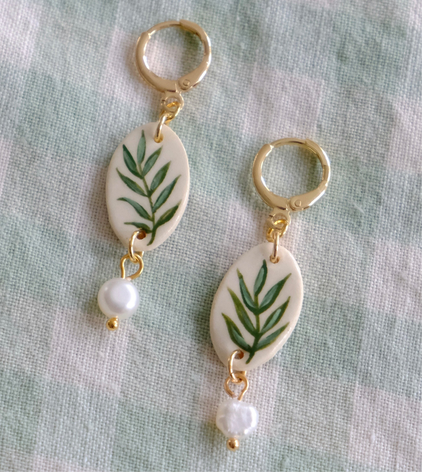 Dainty Green Fern Drops