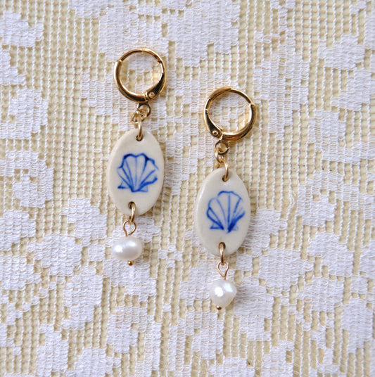 Mini Blue Seashell Drops