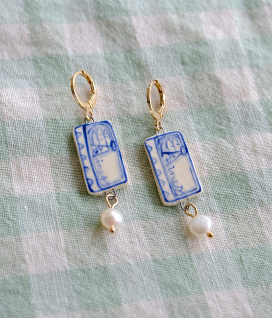 Classic Sardine Earrings