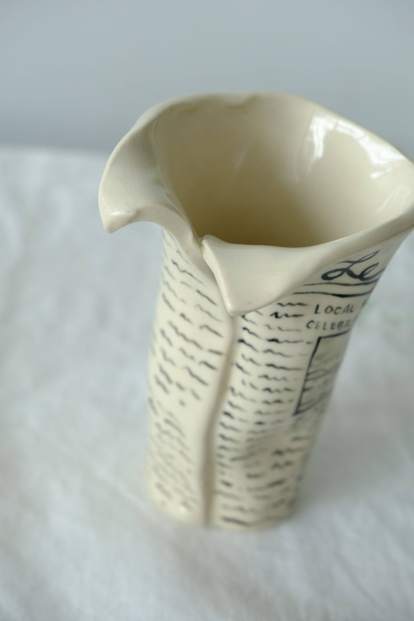 Le News Mini Vase