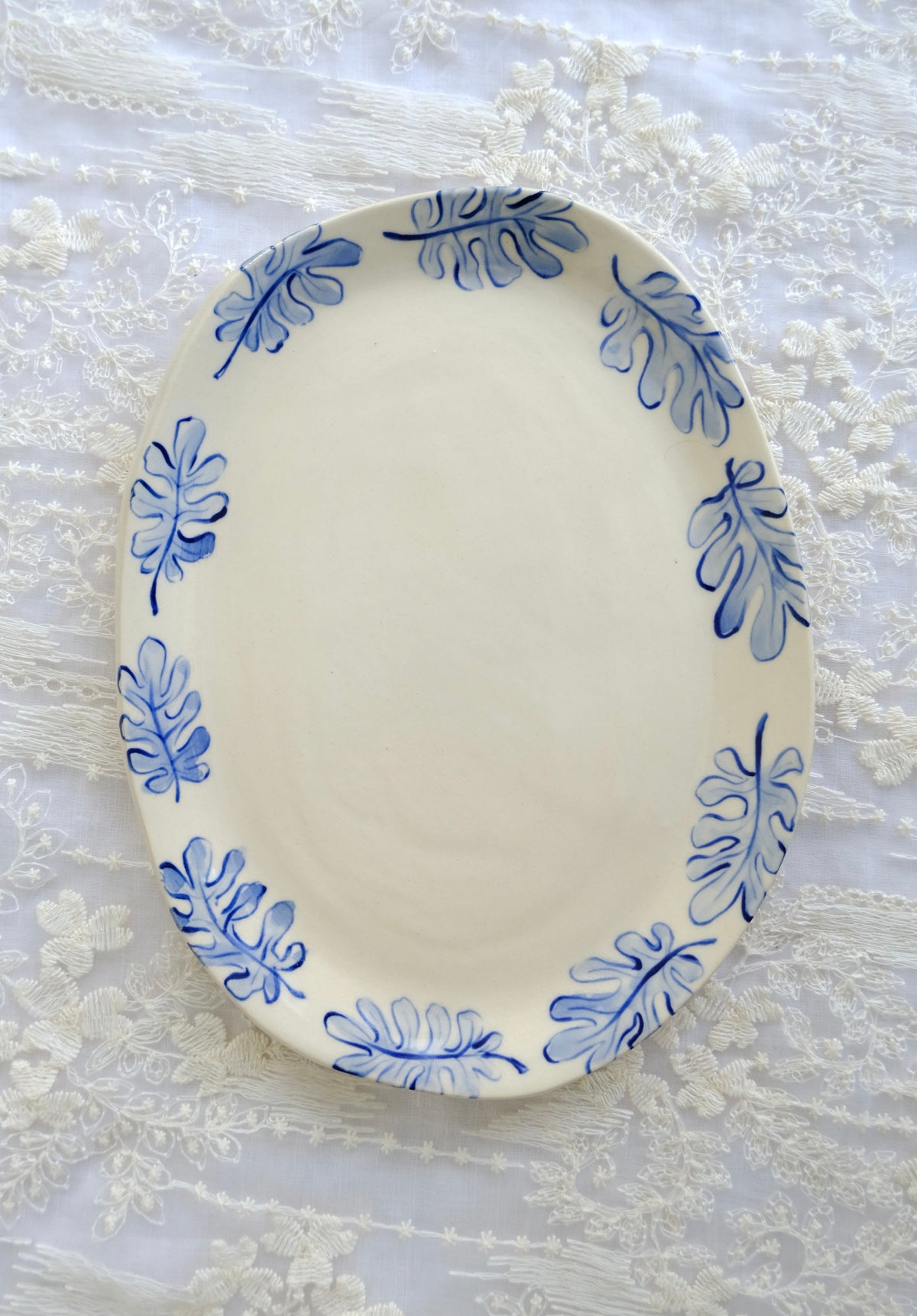 Blue Oak Leaf Plate