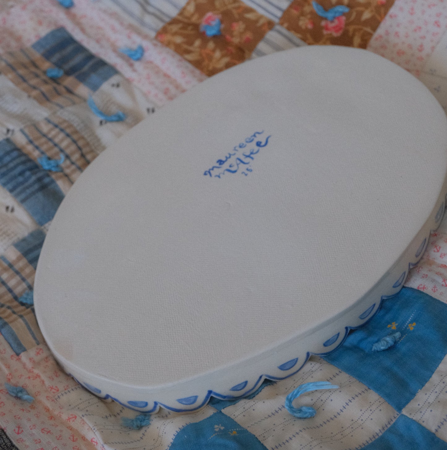 Newspaper Bouquet Platter in Blue