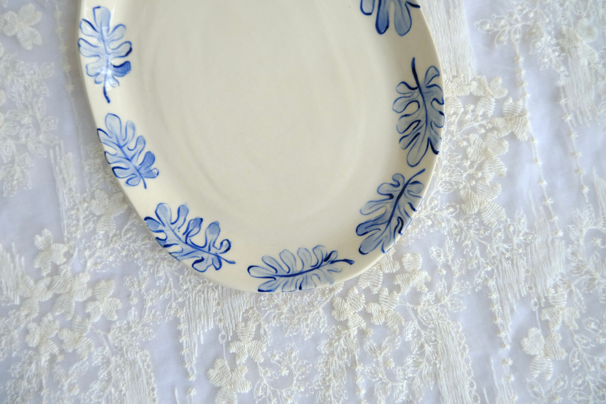 Blue Oak Leaf Plate