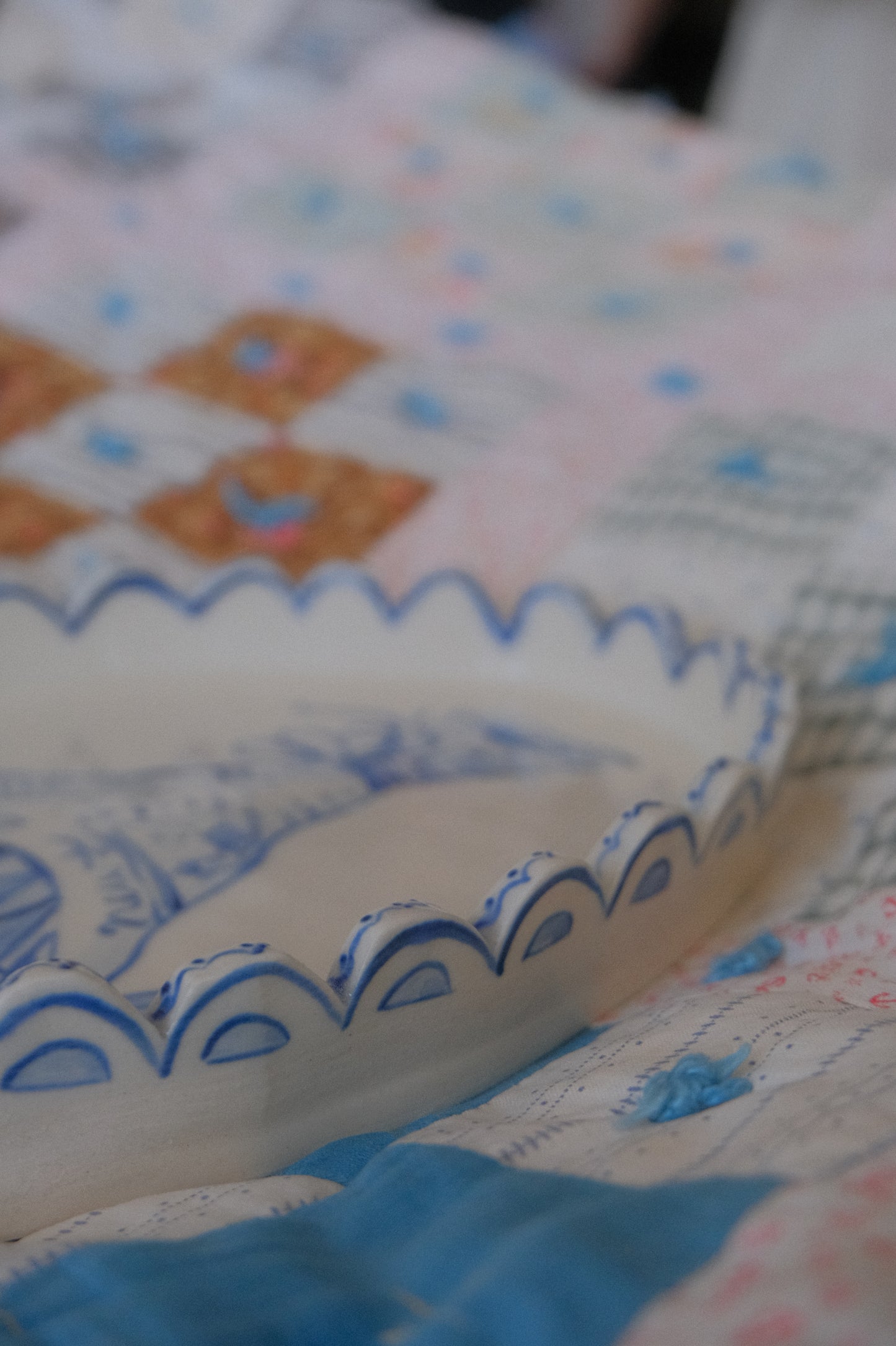 Newspaper Bouquet Platter in Blue