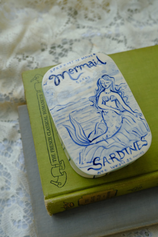 Merry Mermaid Sardine Jewelry Box